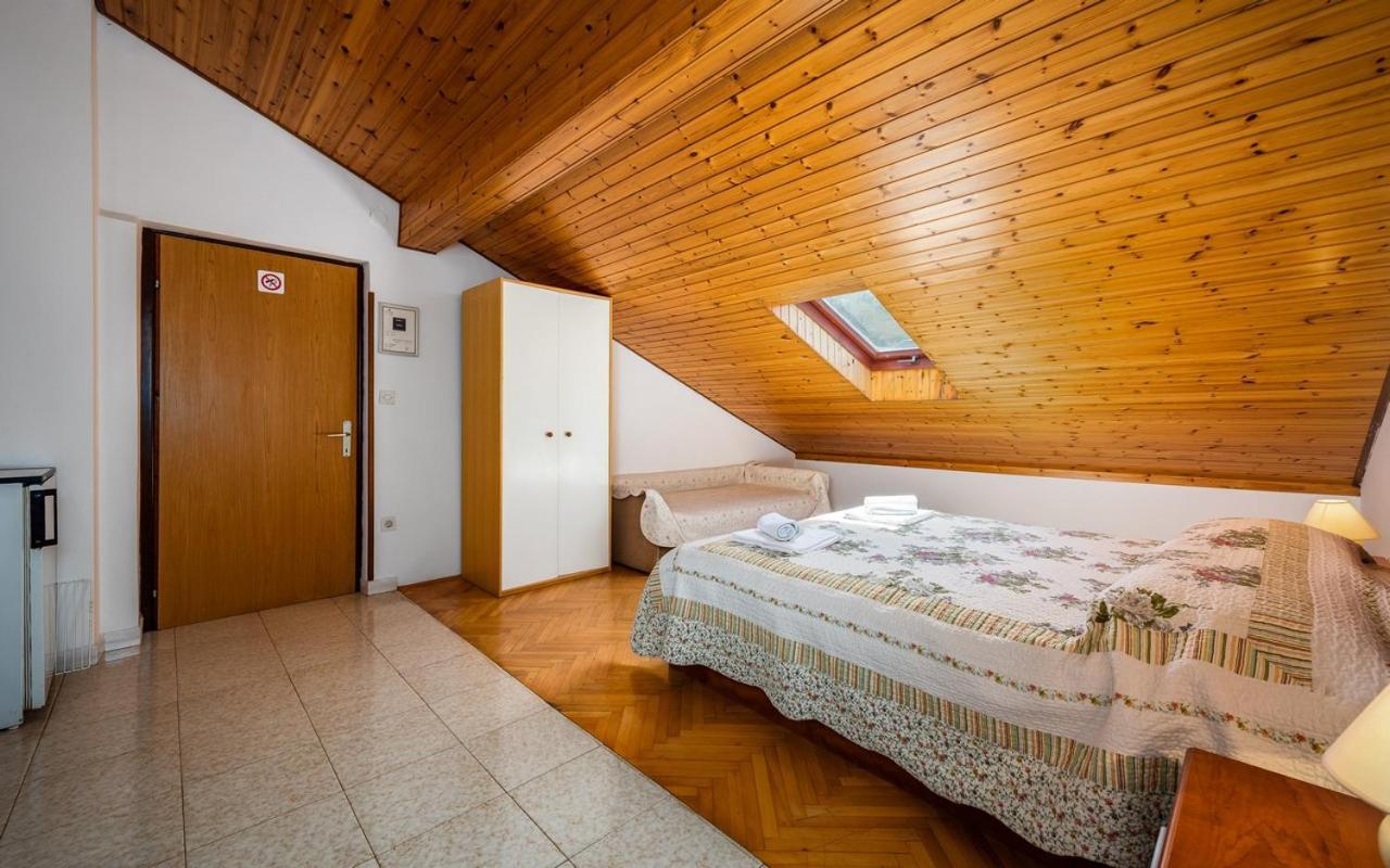 Apartmani Lido Bašanija 외부 사진