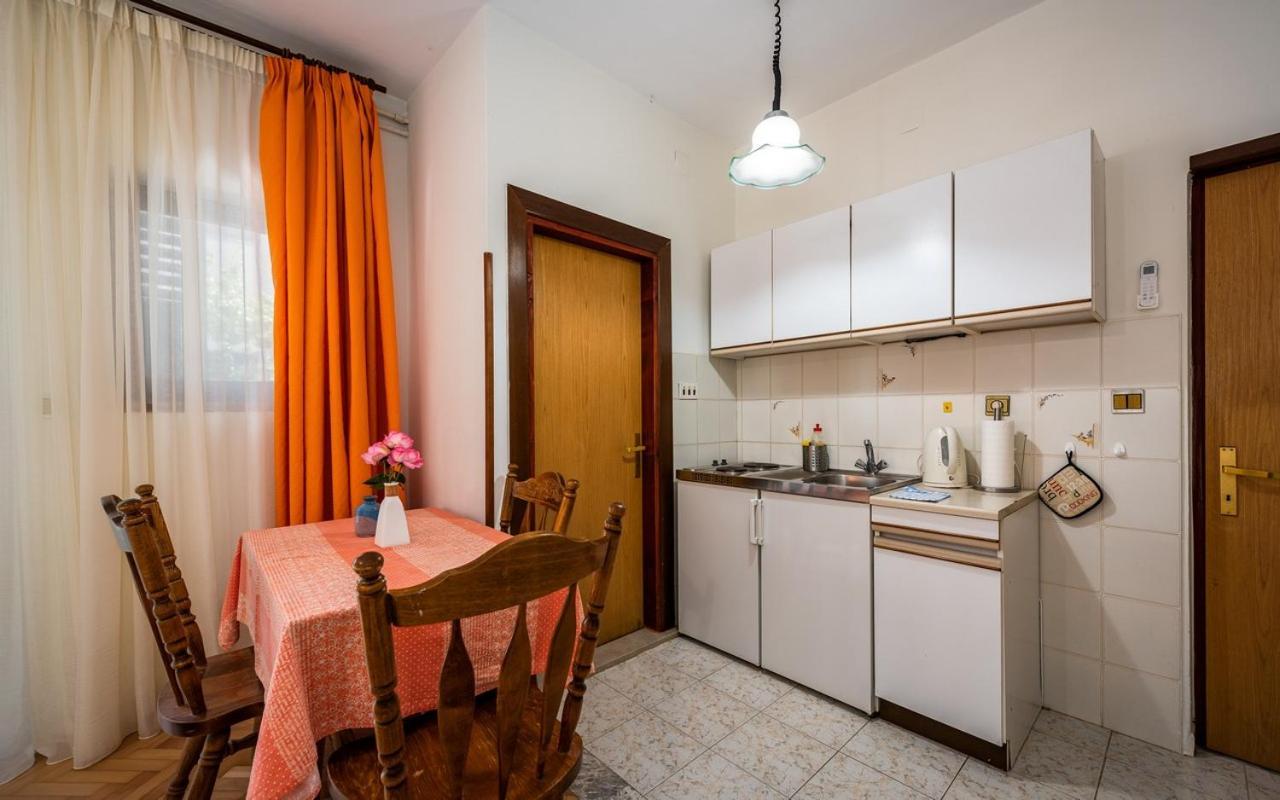 Apartmani Lido Bašanija 외부 사진